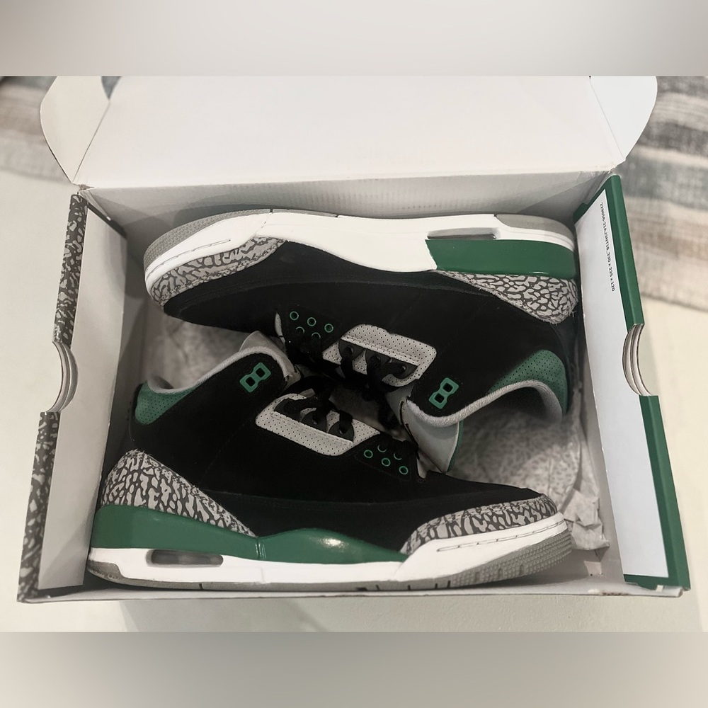 Jordan 3 Pine Green